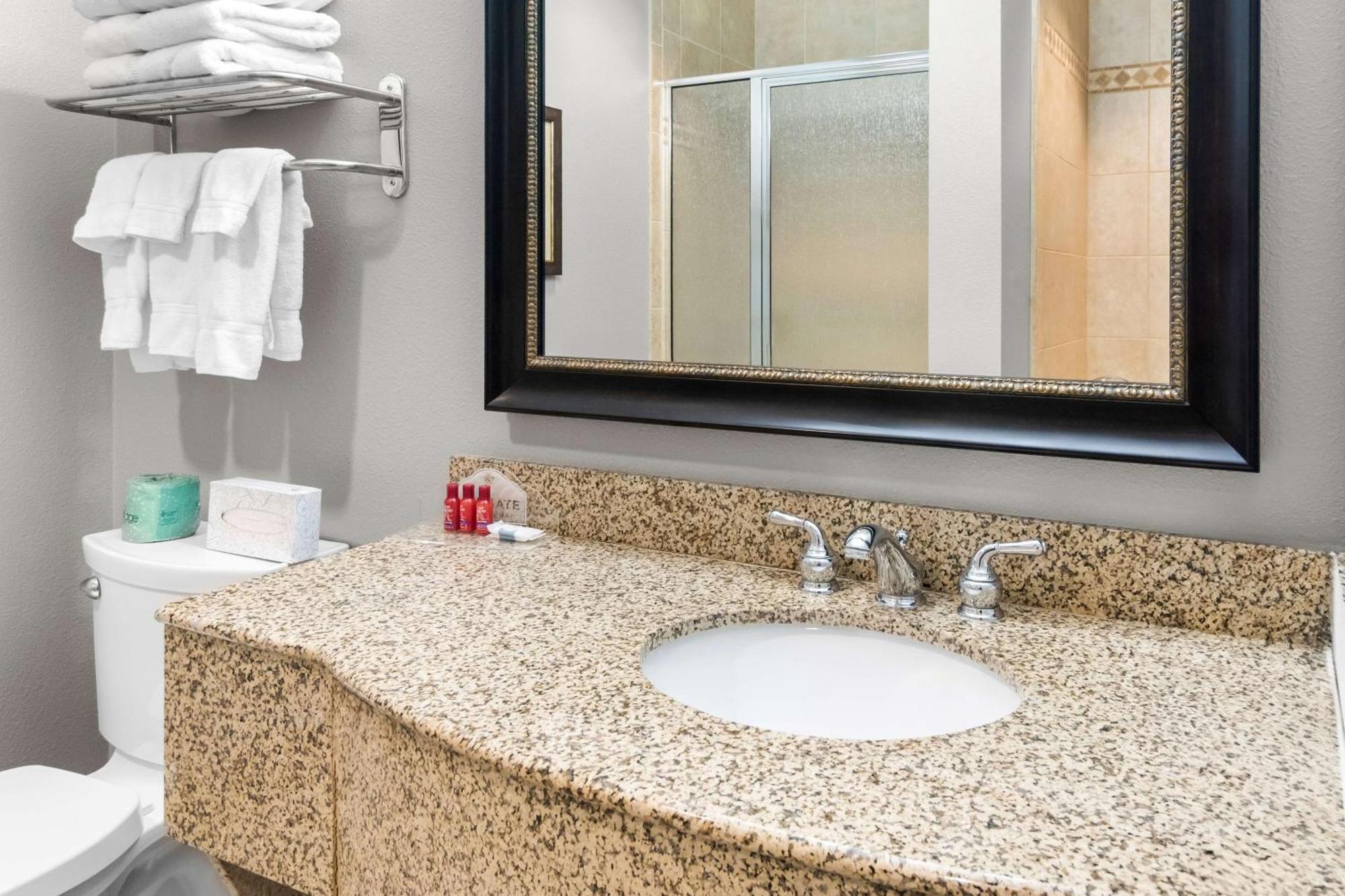 Big Country Hotel & Suites, Surestay Collection By BW Abilene Exterior foto